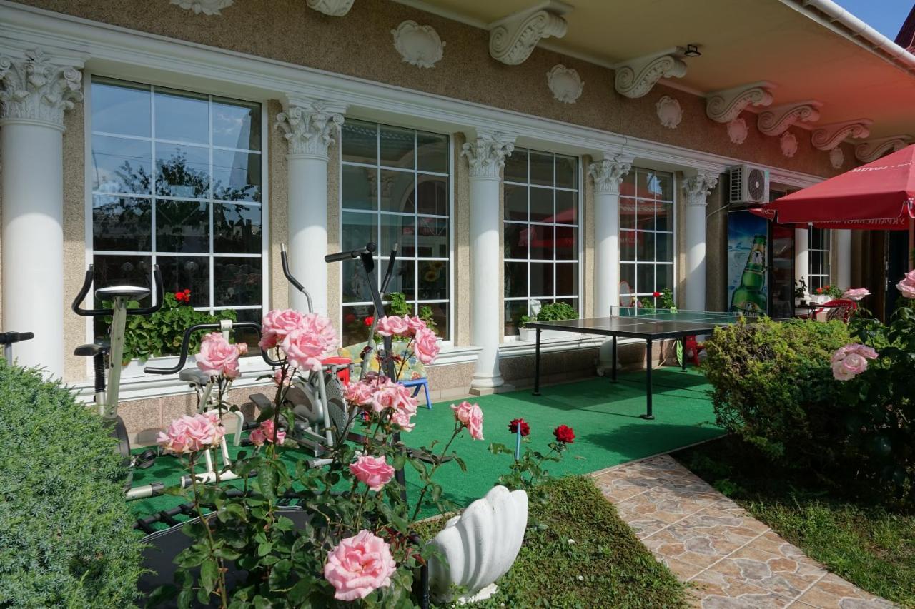 White House Apartments โอเดสซา ภายนอก รูปภาพ